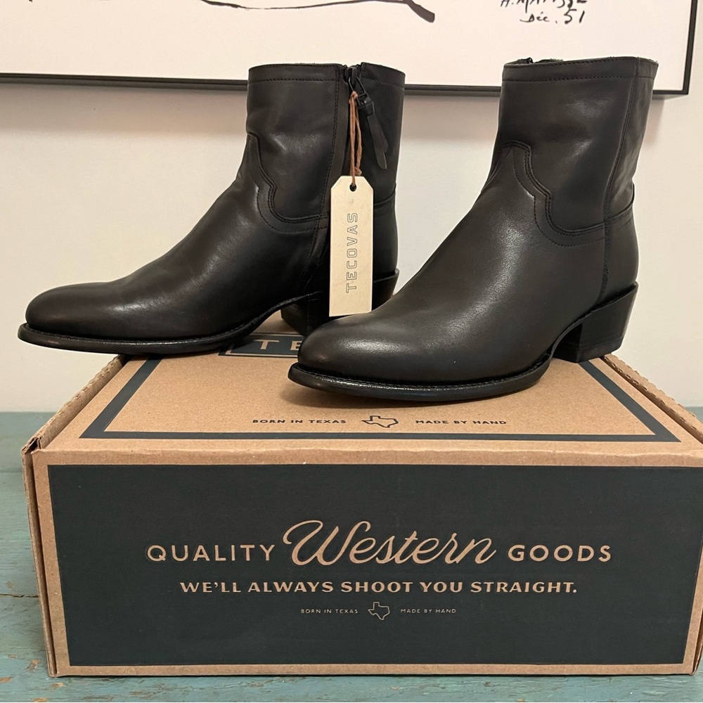 Tecovas The Jenny Midnight Black 9B New in Box
